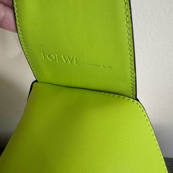 Lime Green Shoulder Bag - Picture 3 of 10